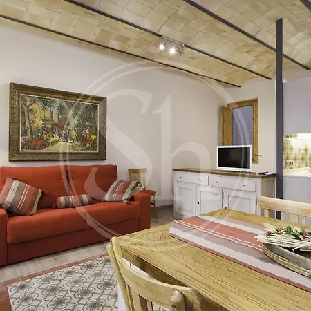Practico Apartamento En Gracia Barcelona Exterior photo